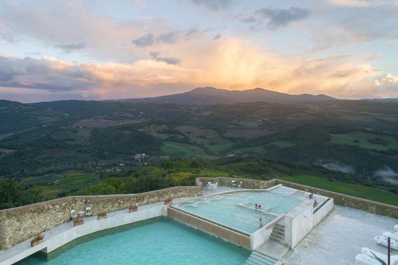 Castello Di Velona, Resort Thermal Spa & Winery Montalcino Kültér fotó